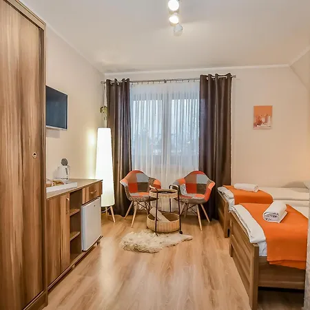 Bed & Breakfast Sloneczny Dworek *