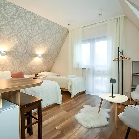 Bed & Breakfast Sloneczny Dworek