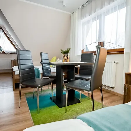 Bed & Breakfast Sloneczny Dworek Białka Tatrzańska