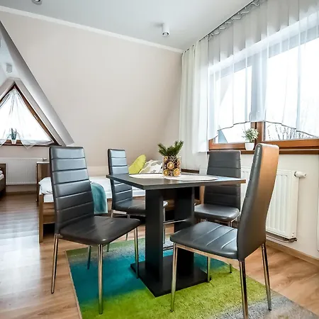 Bed & Breakfast Sloneczny Dworek *