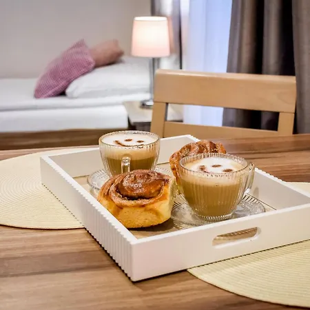 Bed & Breakfast Sloneczny Dworek *