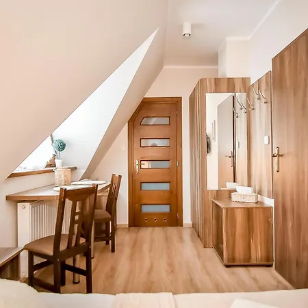 Sloneczny Dworek Bed & Breakfast