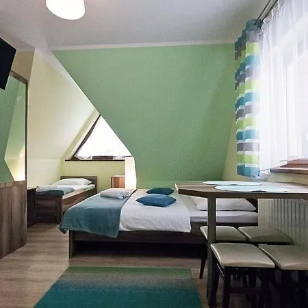 Sloneczny Dworek Bed & Breakfast Białka