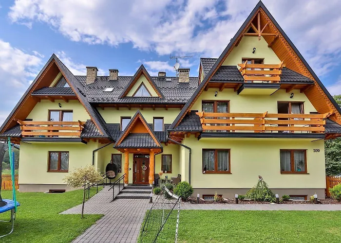 Słoneczny Dworek 3*